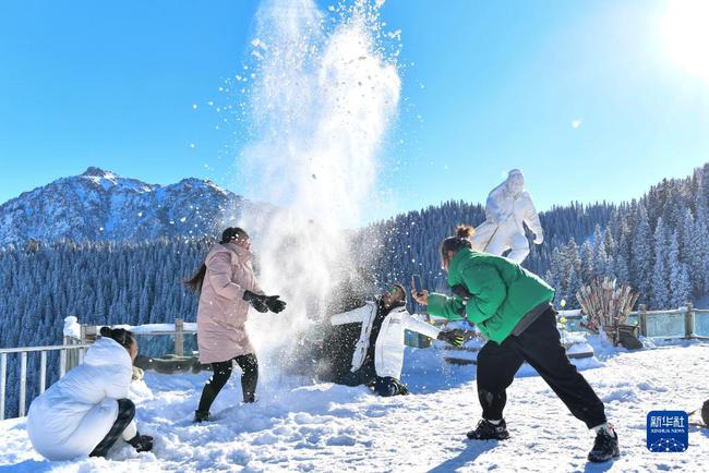 让冬季旅游“燃”起来