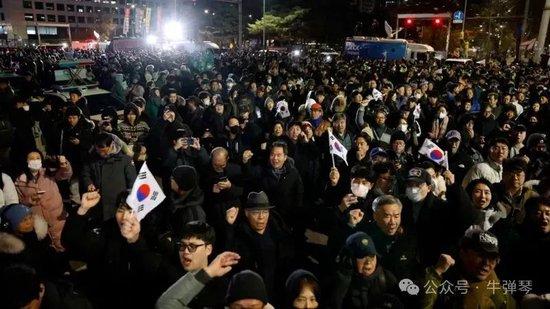 韩国变天，10大关键事件，韩国变天，10个关键人物，韩国变天，10个关键团体，韩国变天，10个关键政策，韩国变天，10个关键技术，韩国变天，10个关键产业，韩国变天，10个关键地区，韩国变天，10个关键国家，韩国变天，10个关键新闻，10. 韩国变天，10个关键评论