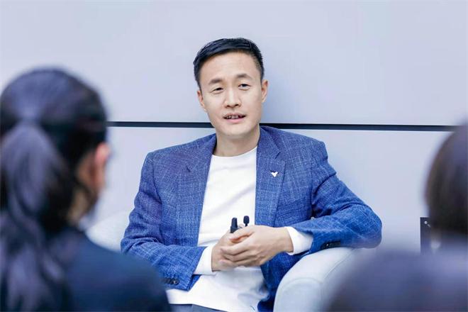 张勇不再任哪吒汽车 CEO