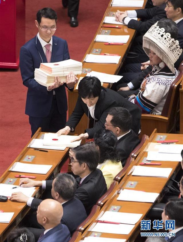 韩宪法法院今日举行总统弹劾案会议