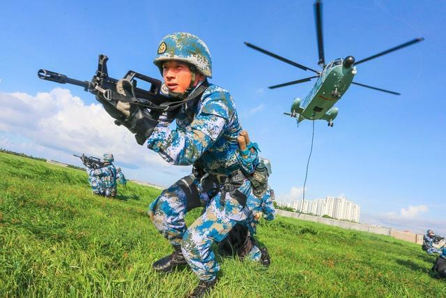 韩国年轻人“特种兵旅游”挤满上海